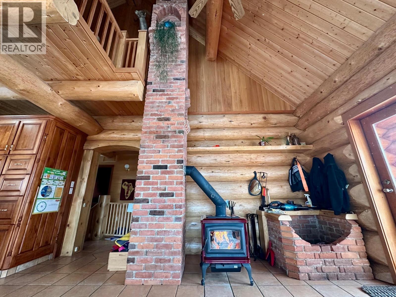 7584 FIR ROAD, Telkwa