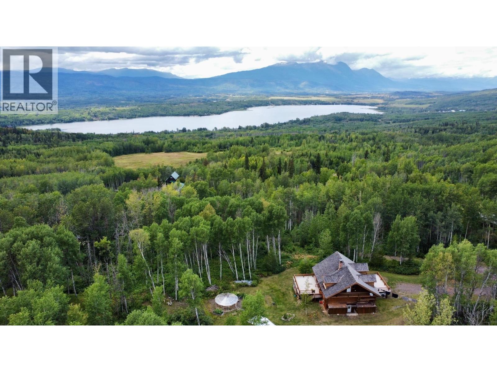7584 FIR ROAD, Telkwa