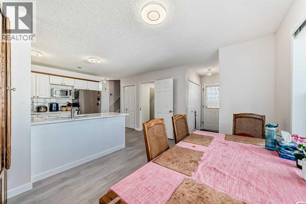 Single Family House for Sale in  Hidden Ranch Road NW Hidden Valley Calgary 