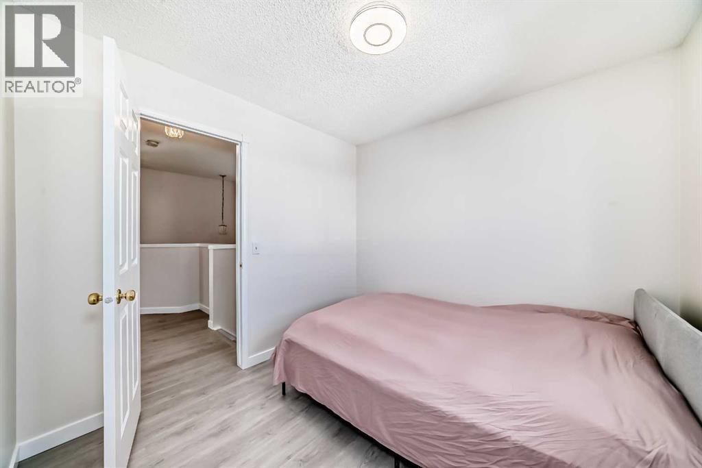 Single Family House for Sale in  Hidden Ranch Road NW Hidden Valley Calgary 