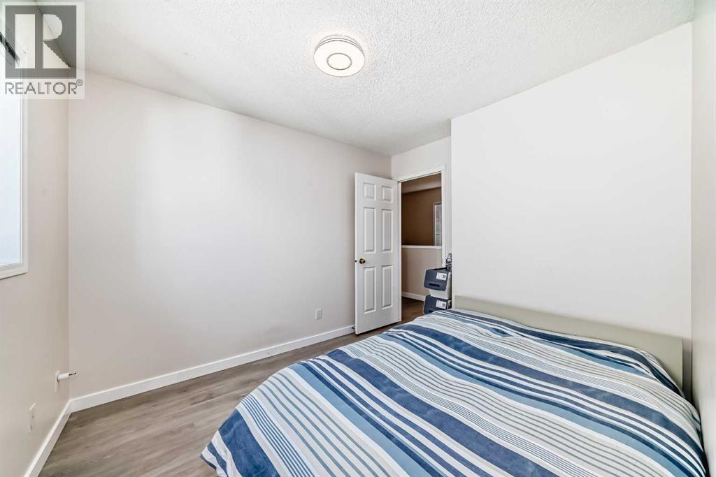 Single Family House for Sale in  Hidden Ranch Road NW Hidden Valley Calgary 