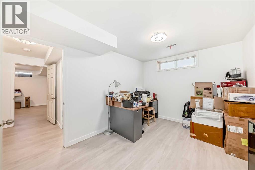 Single Family House for Sale in  Hidden Ranch Road NW Hidden Valley Calgary 
