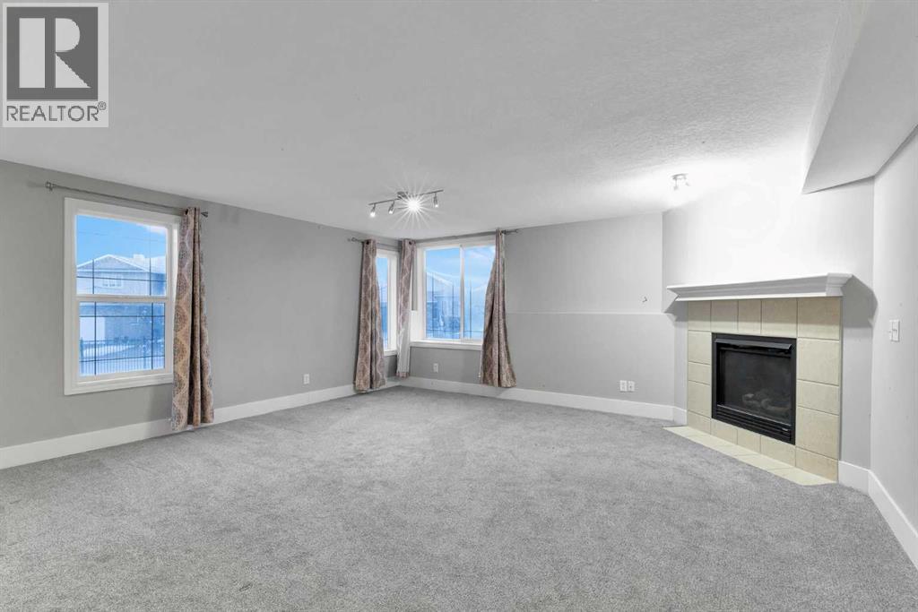 Single Family House Bungalow for Sale in  Royal Crest View NW Royal Oak Calgary 