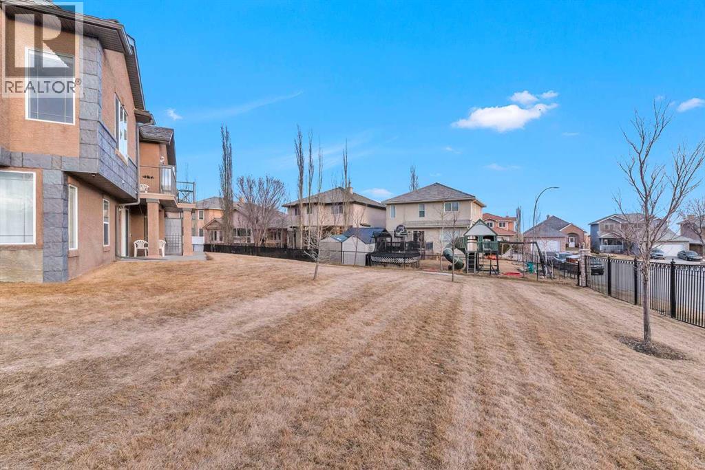 Single Family House Bungalow for Sale in  Royal Crest View NW Royal Oak Calgary 