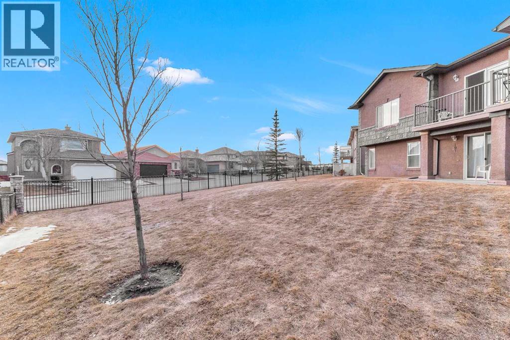 Single Family House Bungalow for Sale in  Royal Crest View NW Royal Oak Calgary 