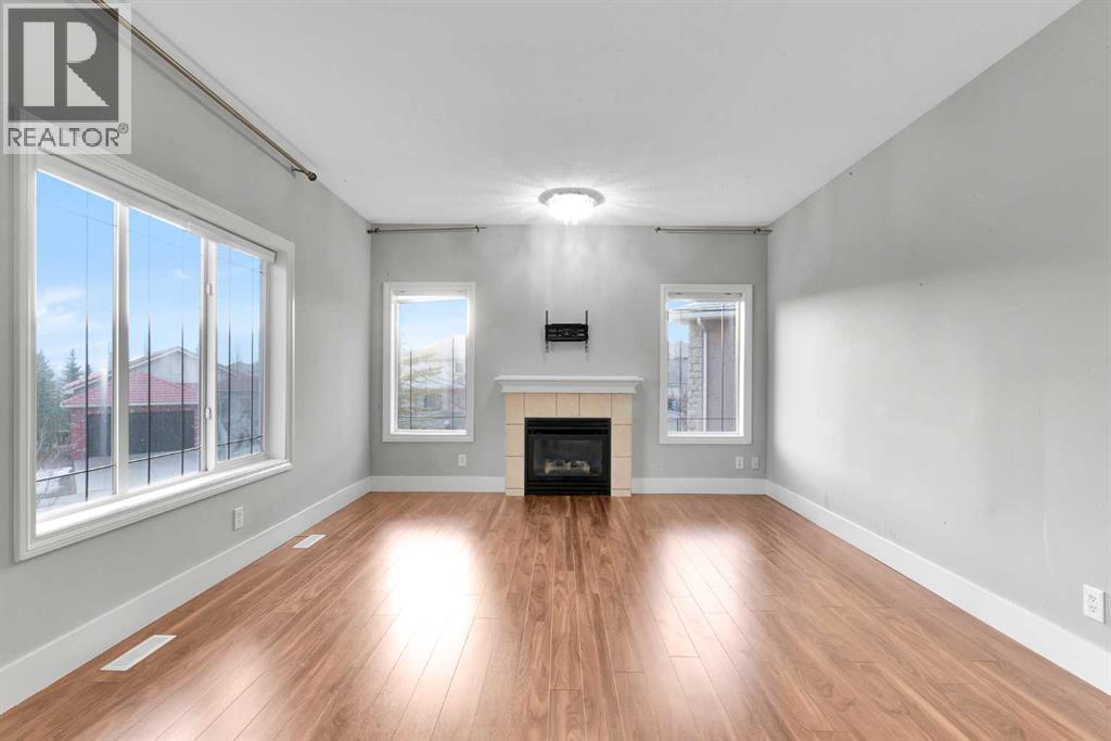 Single Family House Bungalow for Sale in  Royal Crest View NW Royal Oak Calgary 