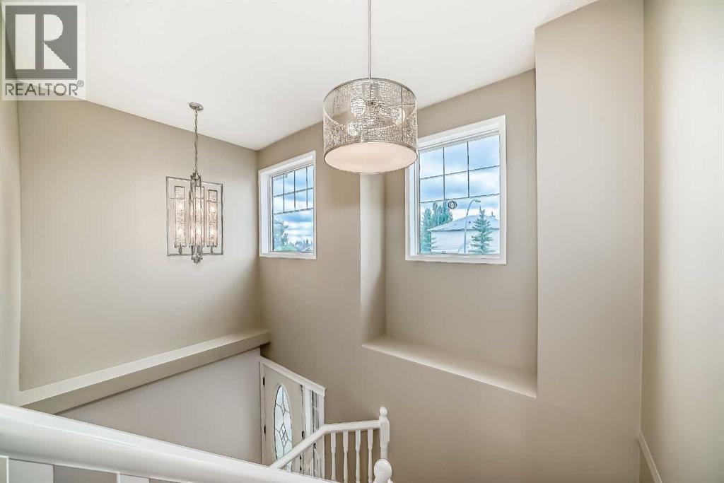 Single Family House for Sale in  Hidden Ranch Close NW Hidden Valley Calgary 