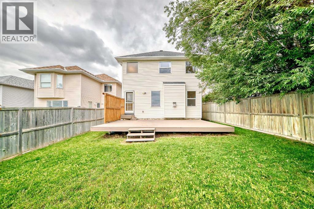 Single Family House for Sale in  Hidden Ranch Close NW Hidden Valley Calgary 