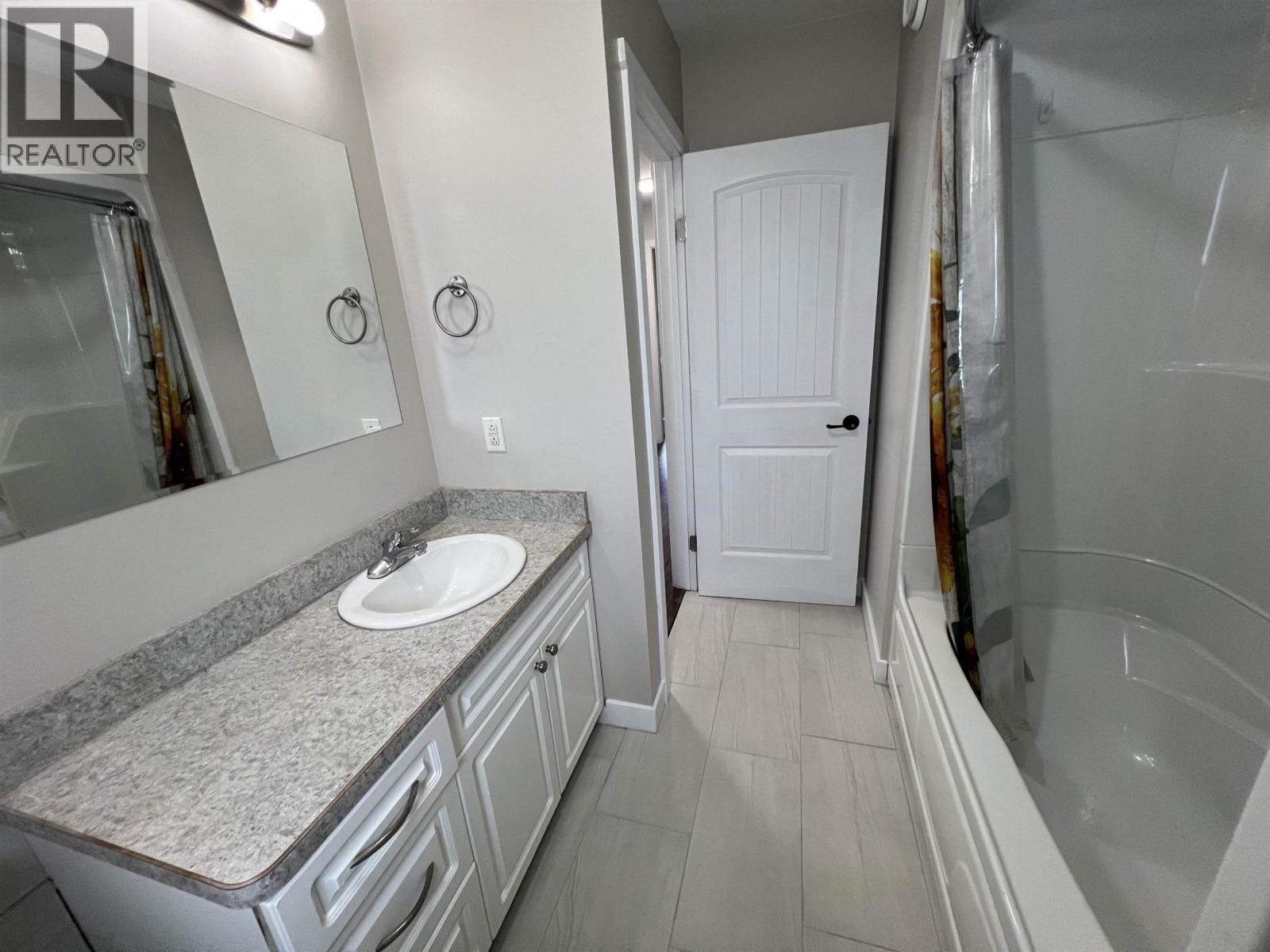Photo 23 of 8604 78 A Street, Fort St John BC