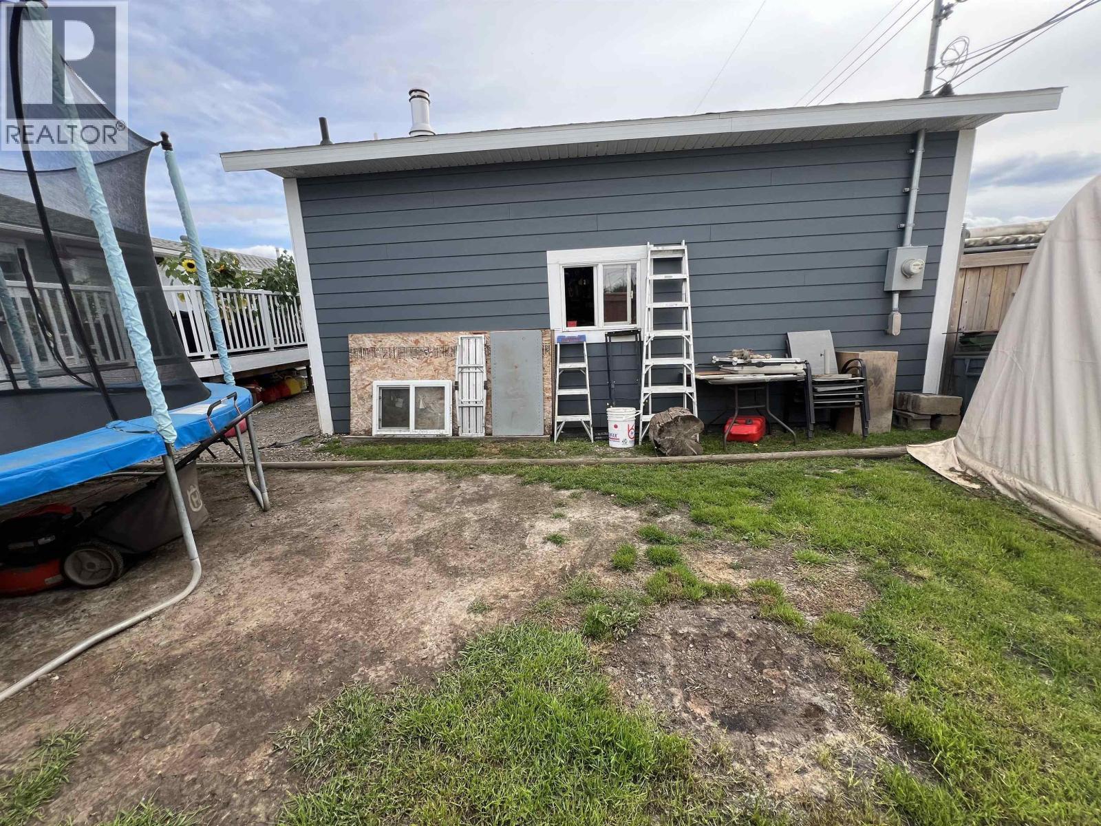 Photo 7 of 8604 78 A Street, Fort St John BC