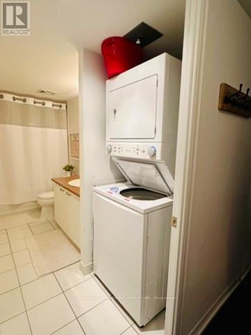 Photo 8 of 22 Wellesley Street E, Toronto ON