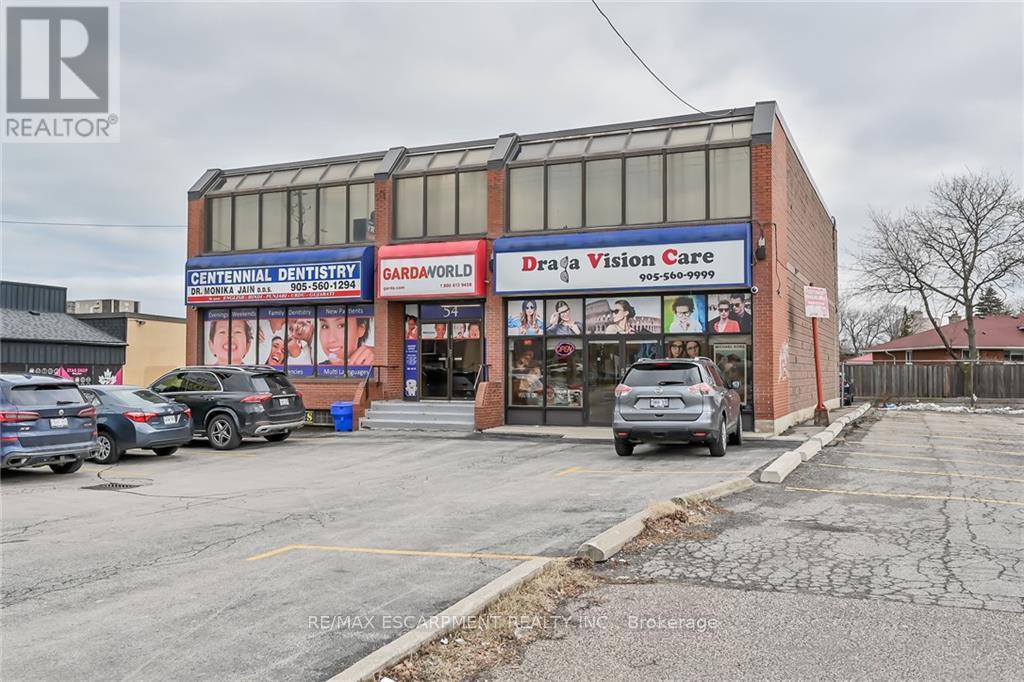 Photo 15 of 54 Centennial Parkway N, Hamilton ON