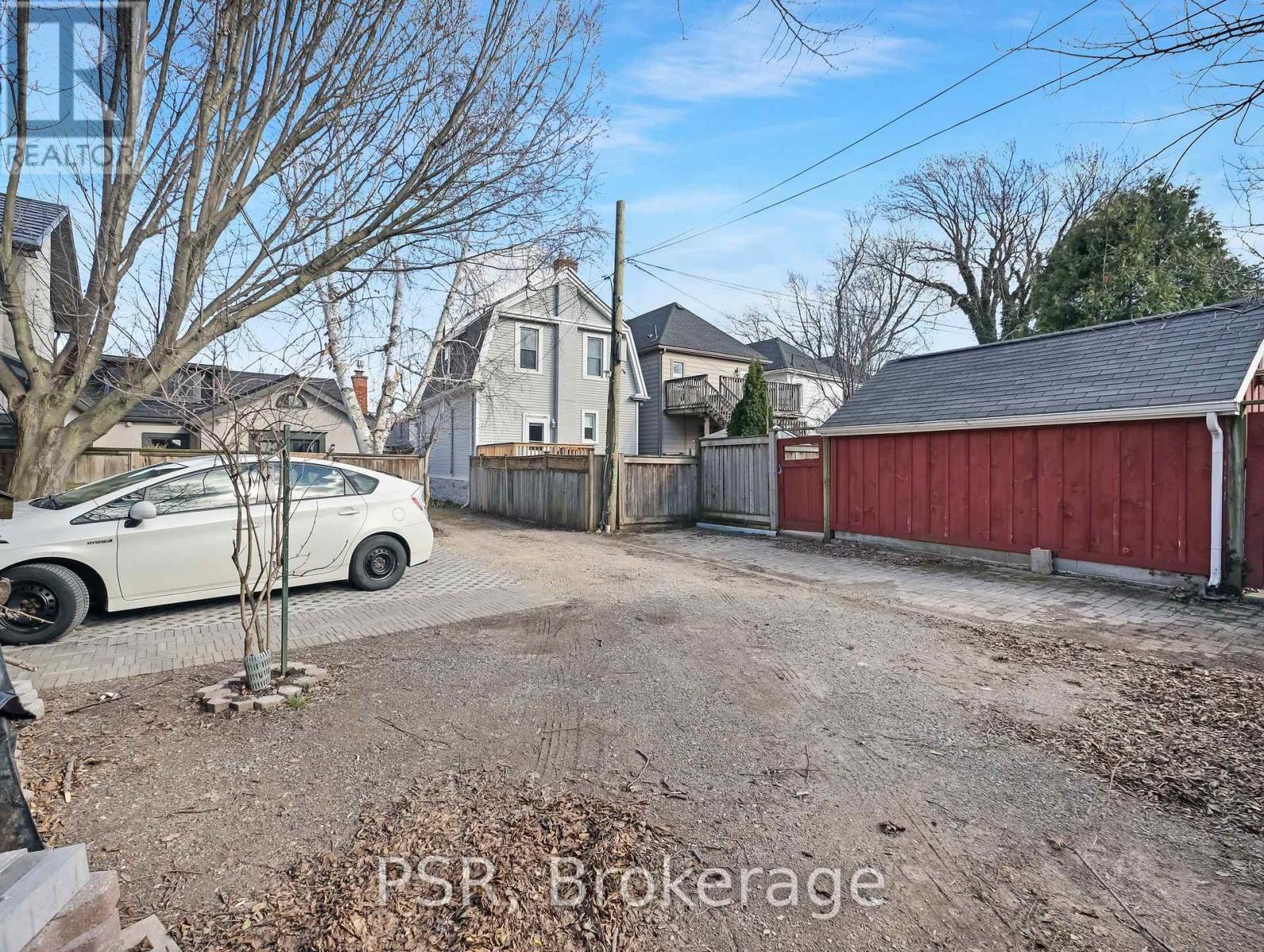 Photo 39 of 80 Ferrie Street W, Hamilton ON