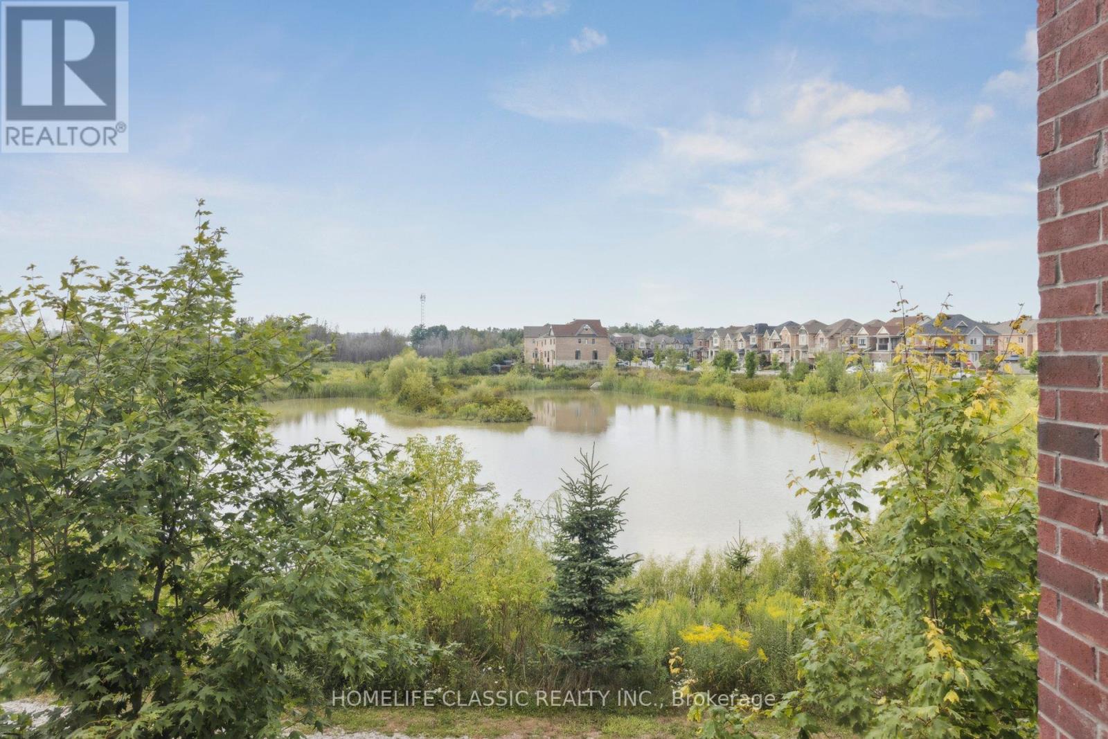 Photo 5 of 234 7 Bellcastle Gate, Whitchurchstouffville ON