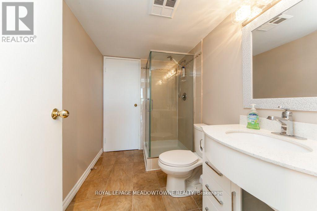 Photo 19 of 1914 35 Trailwood Drive, Mississauga ON