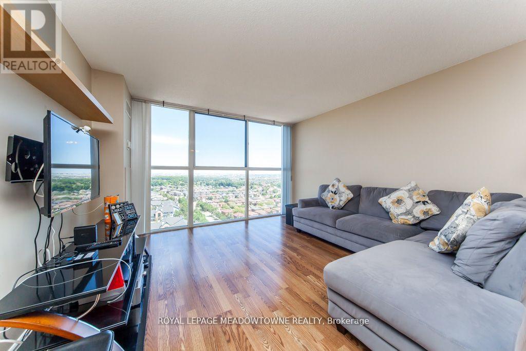 Photo 6 of 1914 35 Trailwood Drive, Mississauga ON