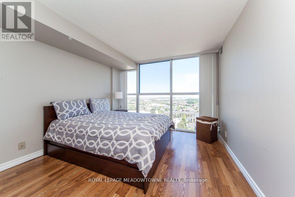 Photo 15 of 1914 35 Trailwood Drive, Mississauga ON