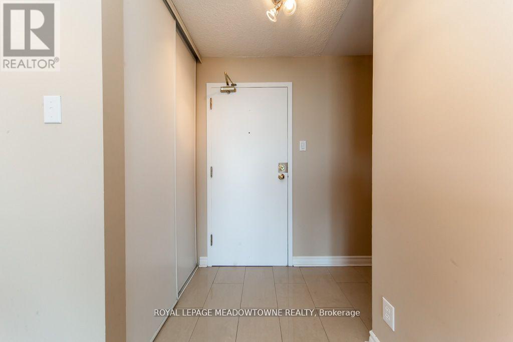 Photo 23 of 1914 35 Trailwood Drive, Mississauga ON