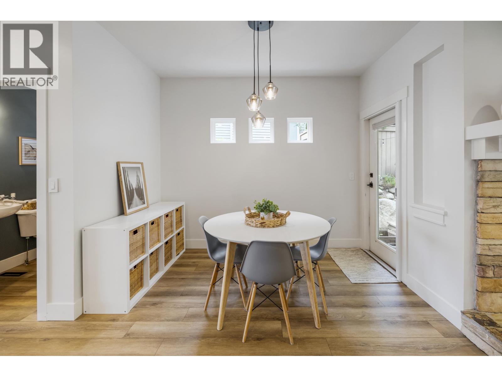 Photo 17 of 23 Hickory Drive, Port Moody BC