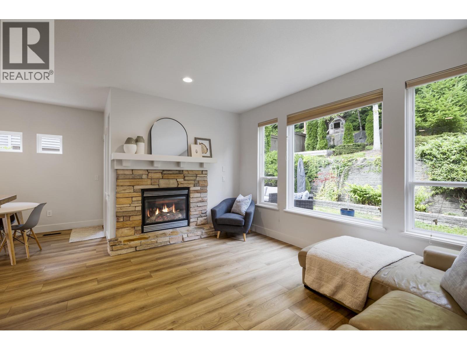 Photo 19 of 23 Hickory Drive, Port Moody BC