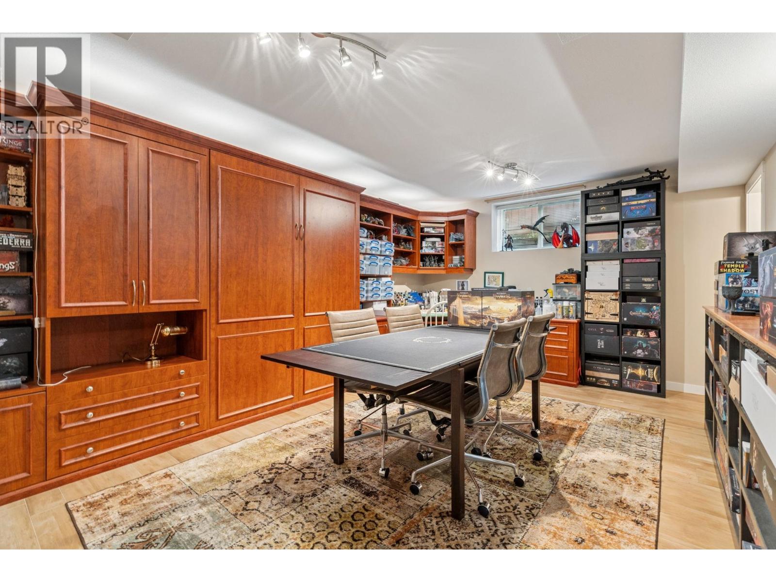 Photo 28 of 2172 Parkway Boulevard, Coquitlam BC