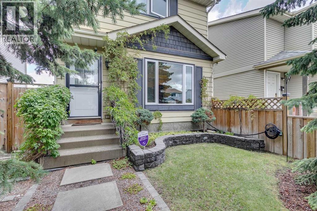 Single Family House for Sale in  Erin Woods Place SE Erin Woods Calgary 