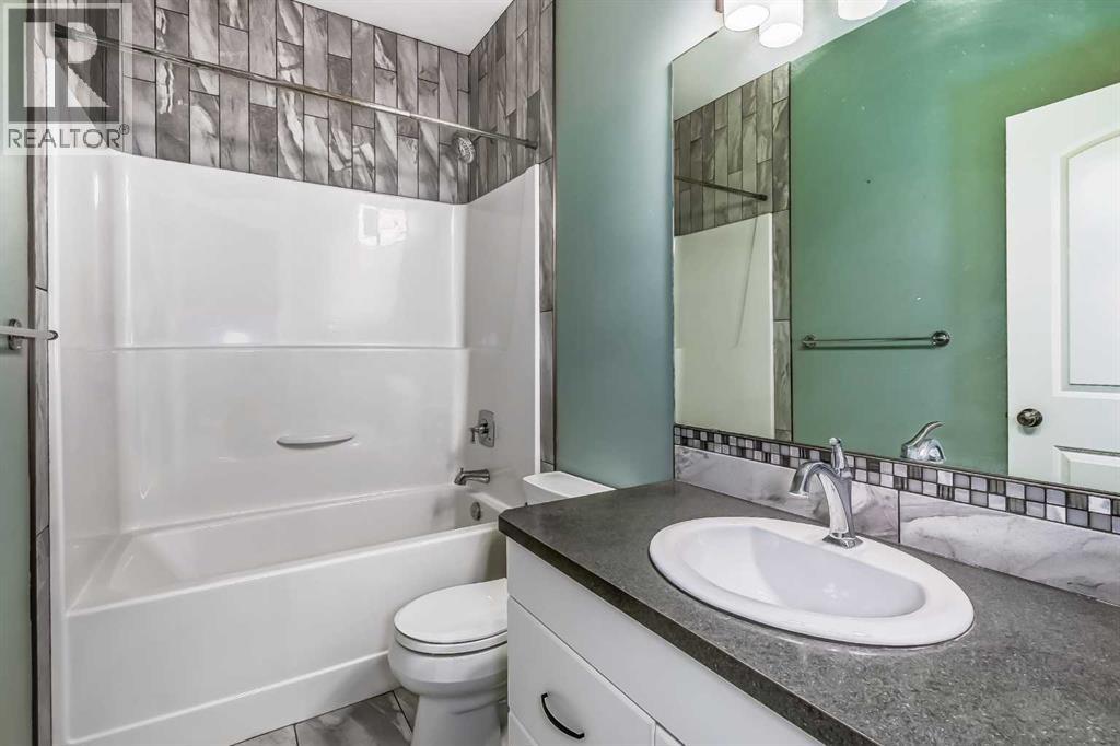 Photo 24 of 119 Mitchell Crescent, Blackfalds AB