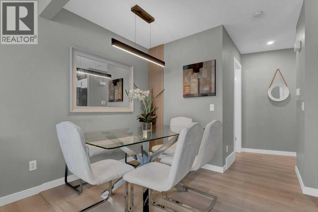 Single Family House for Sale in  Everstone Place SW Evergreen Calgary 