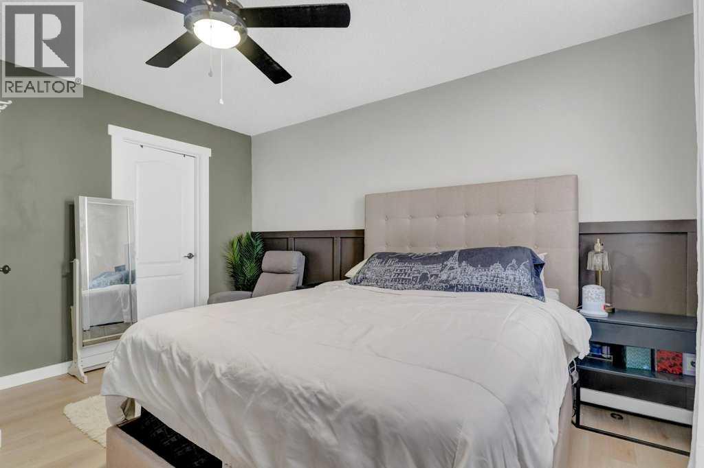 Single Family House for Sale in  Everstone Place SW Evergreen Calgary 