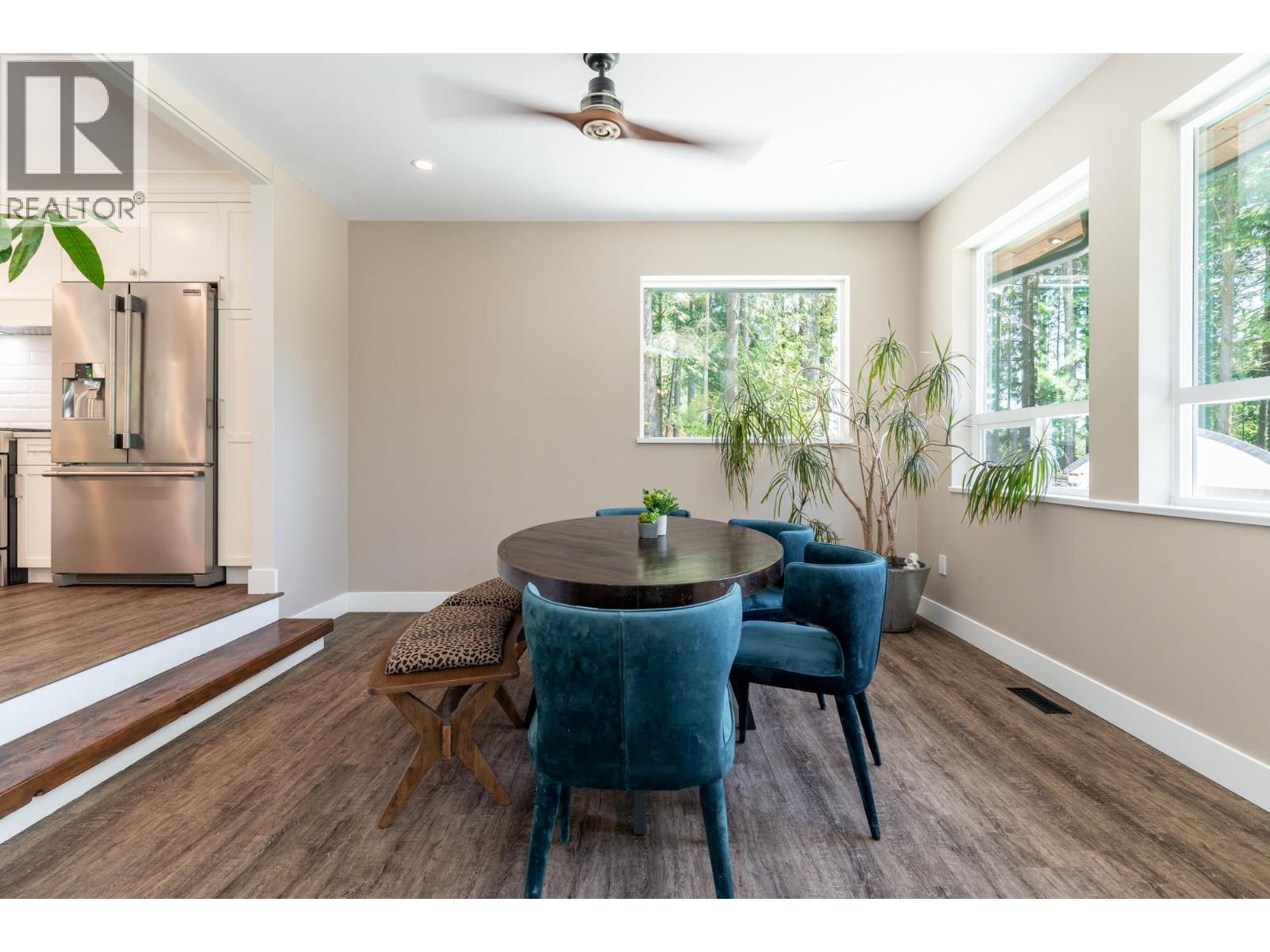 Photo 15 of 27561 Sayers Crescent, Maple Ridge BC
