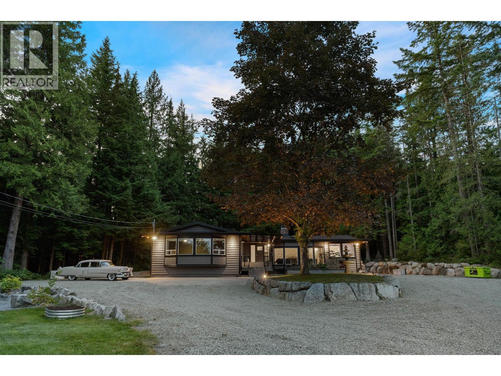 Photo 14 of 27561 Sayers Crescent, Maple Ridge BC