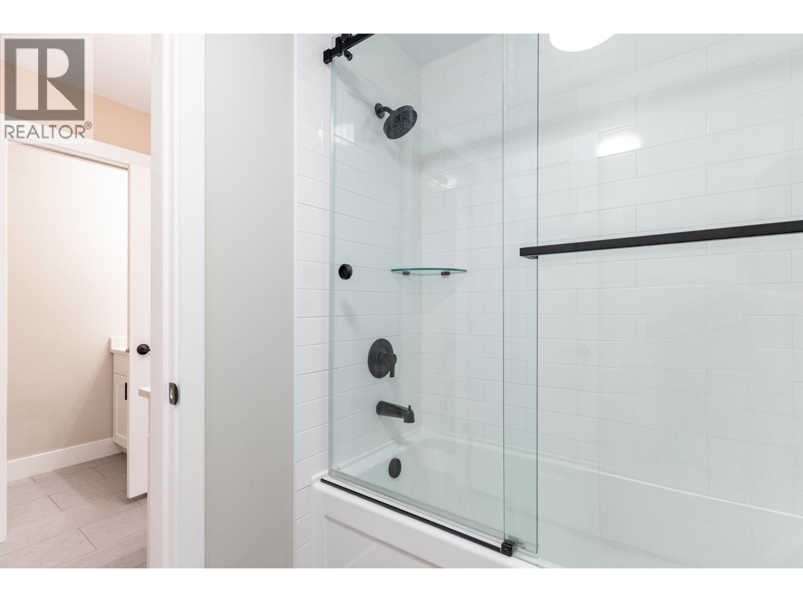 Photo 33 of 27561 Sayers Crescent, Maple Ridge BC