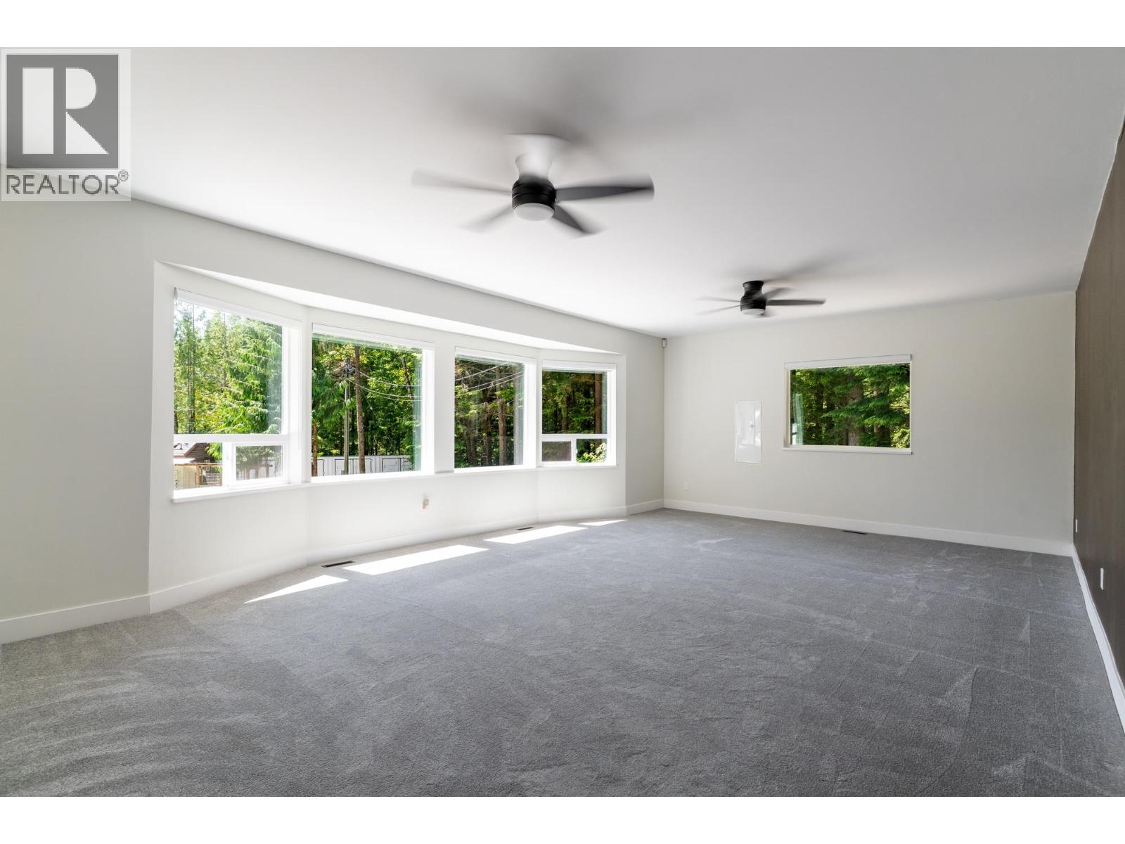 Photo 11 of 27561 Sayers Crescent, Maple Ridge BC