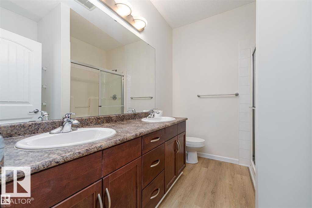 Photo 15 of 131 2503 Hanna Cr Nw, Edmonton AB