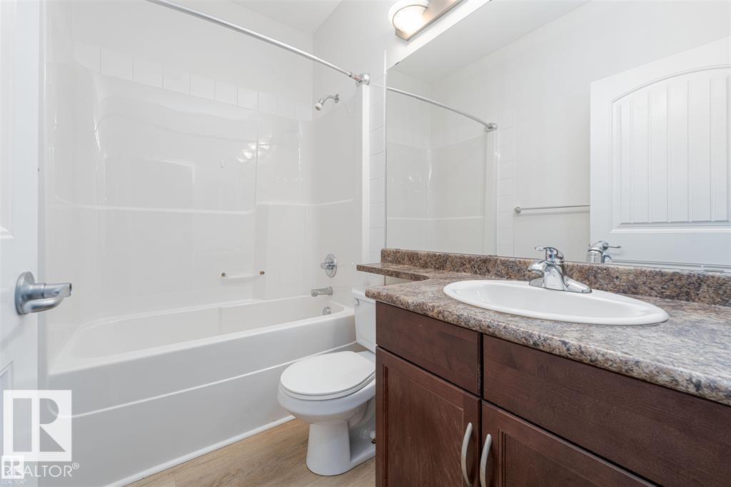 Photo 22 of 131 2503 Hanna Cr Nw, Edmonton AB