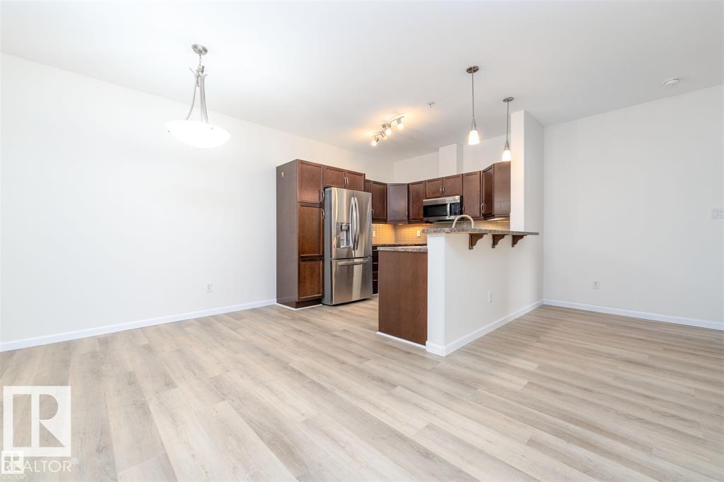 Photo 27 of 131 2503 Hanna Cr Nw, Edmonton AB