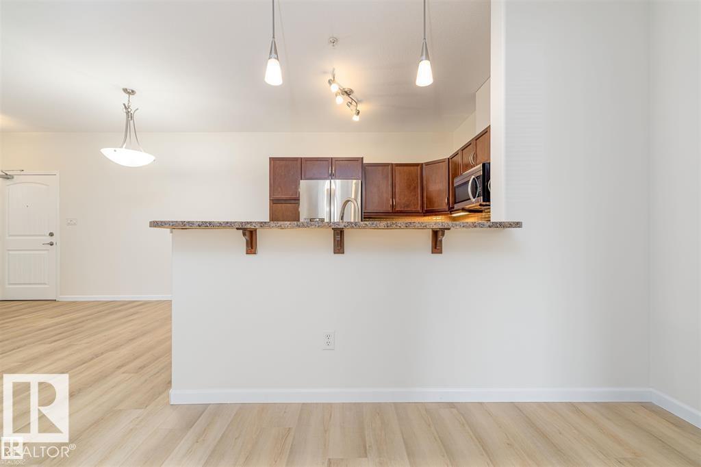 Photo 28 of 131 2503 Hanna Cr Nw, Edmonton AB