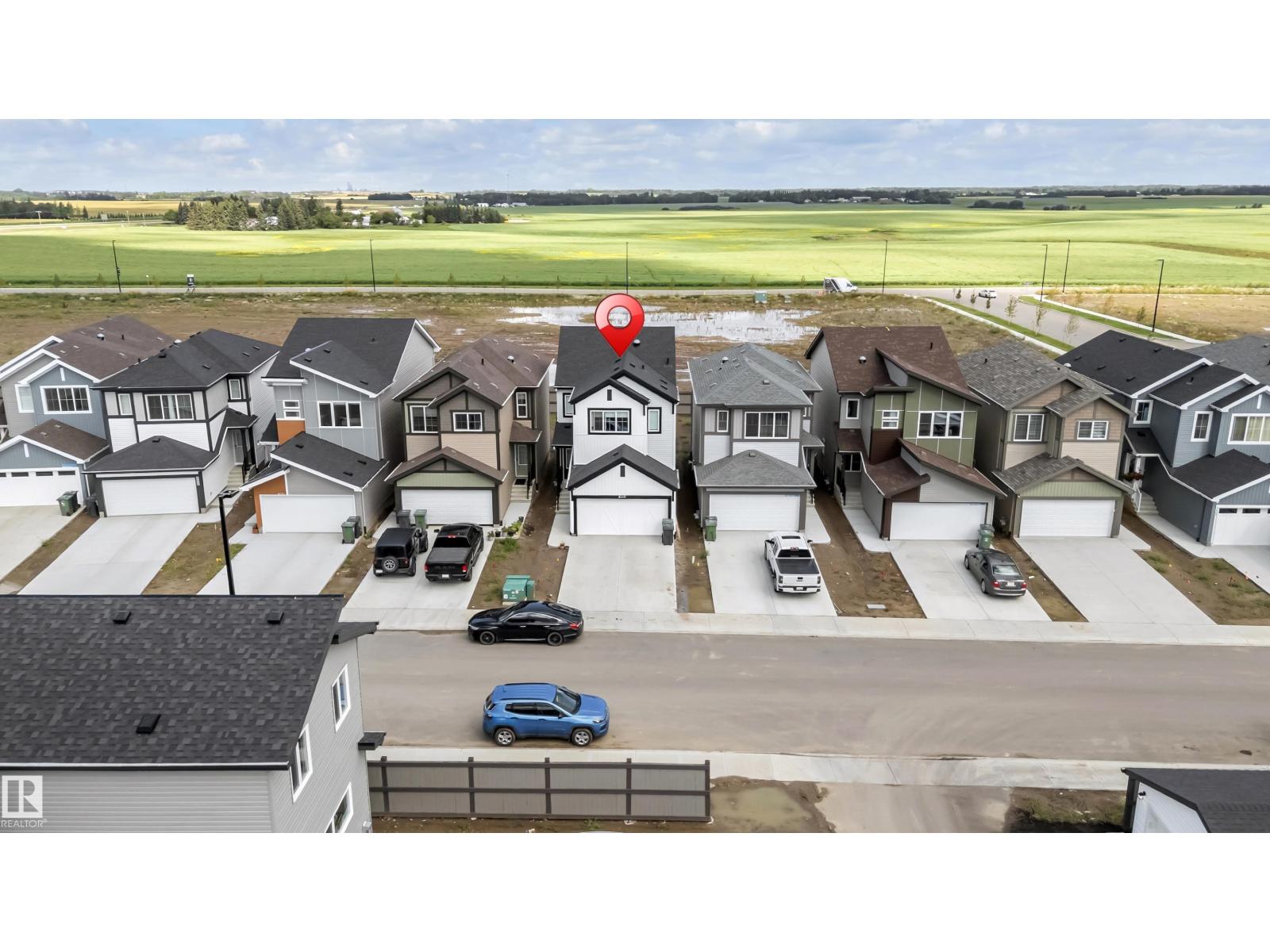 Photo 2 of 4610 72 Av, Beaumont AB
