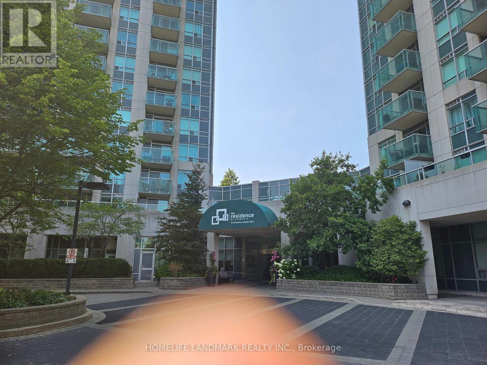 Photo 3 of 2606 18 Harrison Garden Boulevard, Toronto ON