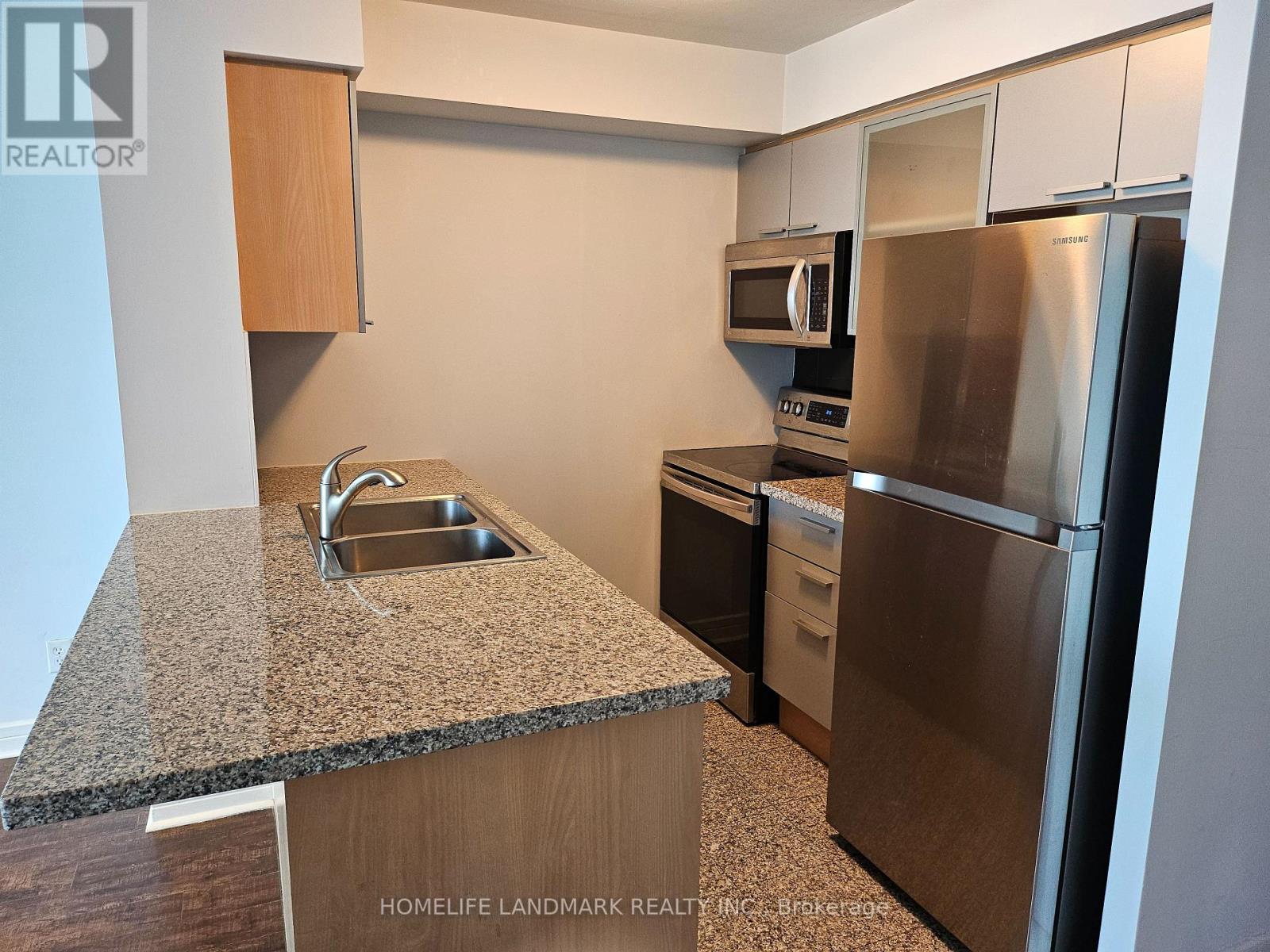Photo 1 of 2606 18 Harrison Garden Boulevard, Toronto ON