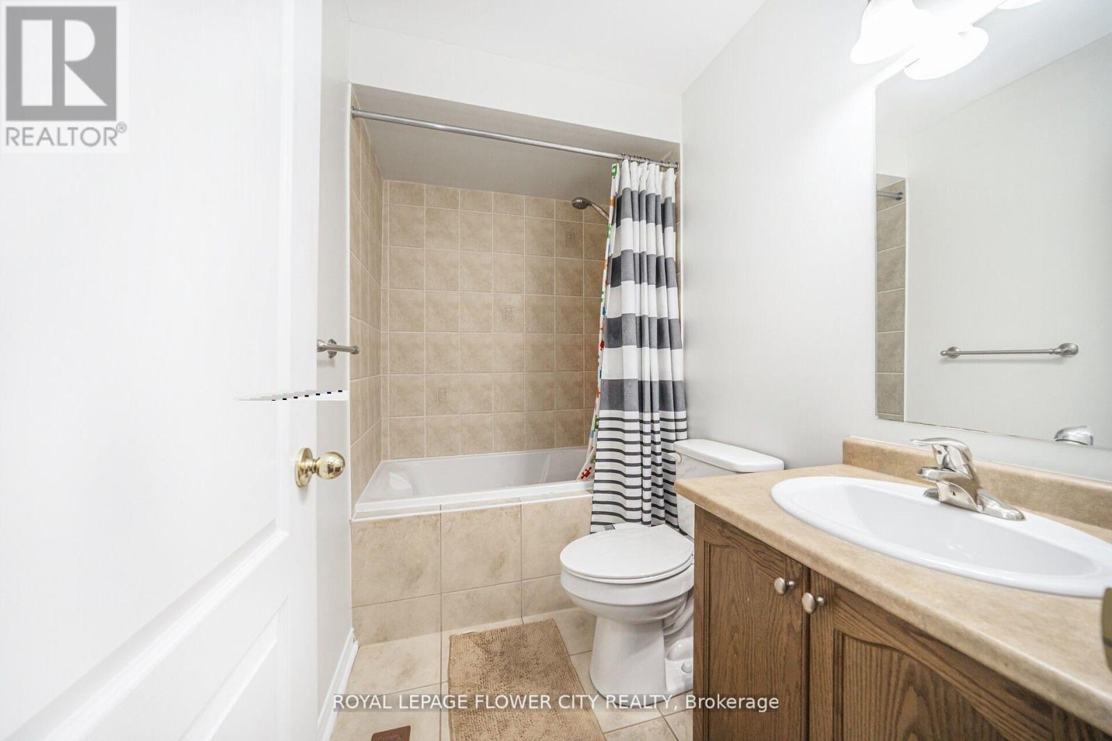 Photo 50 of 23 Eagle Trace Drive, Brampton ON