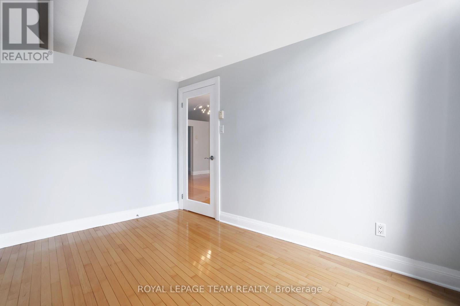 Photo 28 of 203 300 Powell Avenue, Ottawa ON