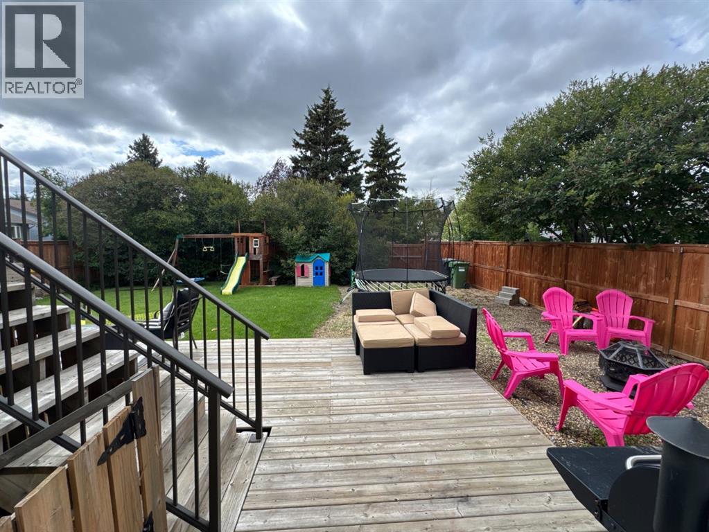 Photo 2 of 12 Rutherford Drive, Red Deer AB
