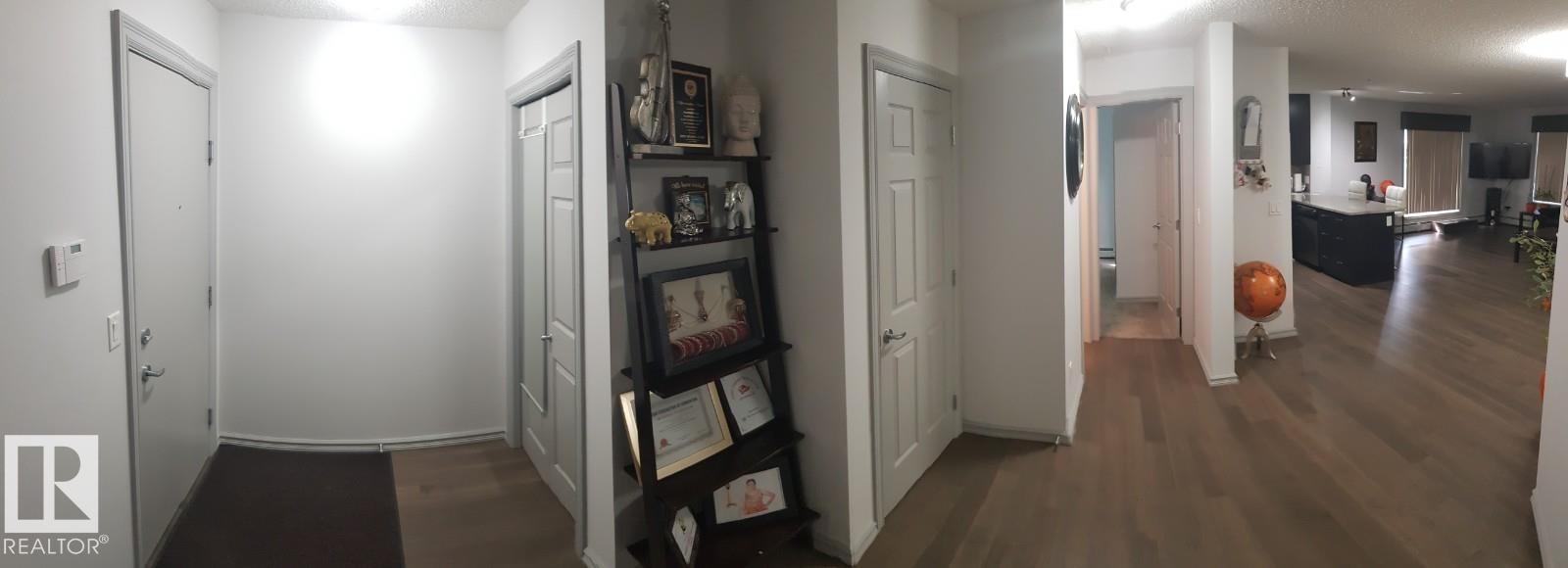 Photo 32 of 117 2204 44 Av Nw, Edmonton AB