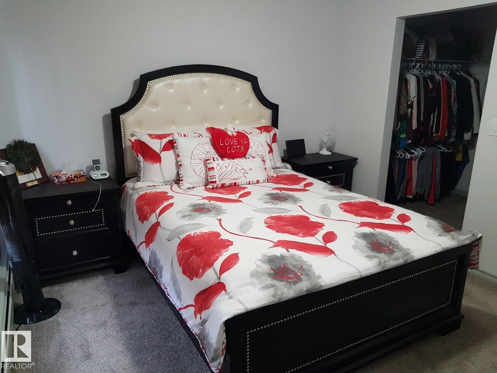 Photo 6 of 117 2204 44 Av Nw, Edmonton AB