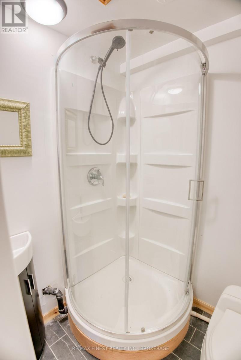 1036A TWIN LAKE LANE - 29