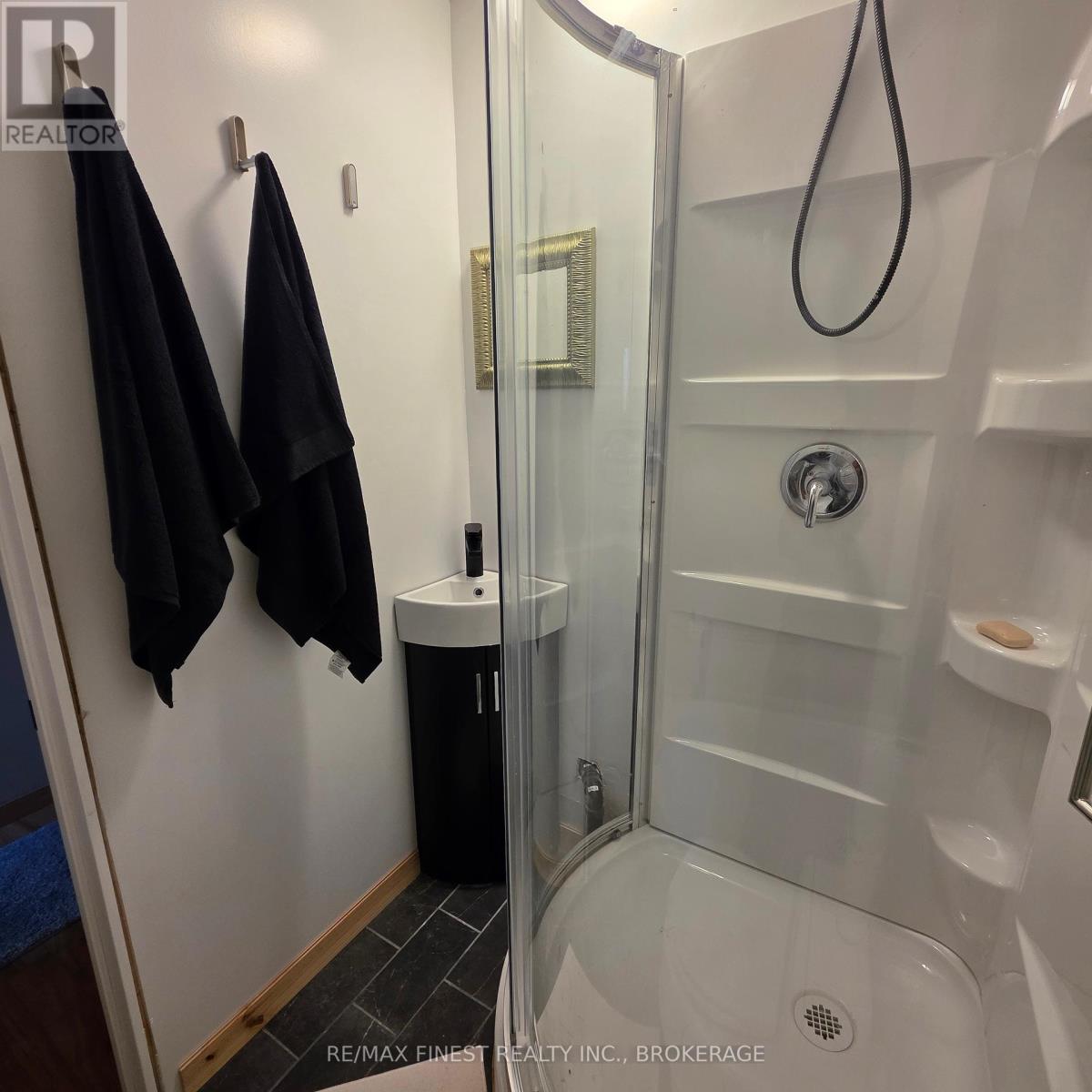 1036A TWIN LAKE LANE - 30