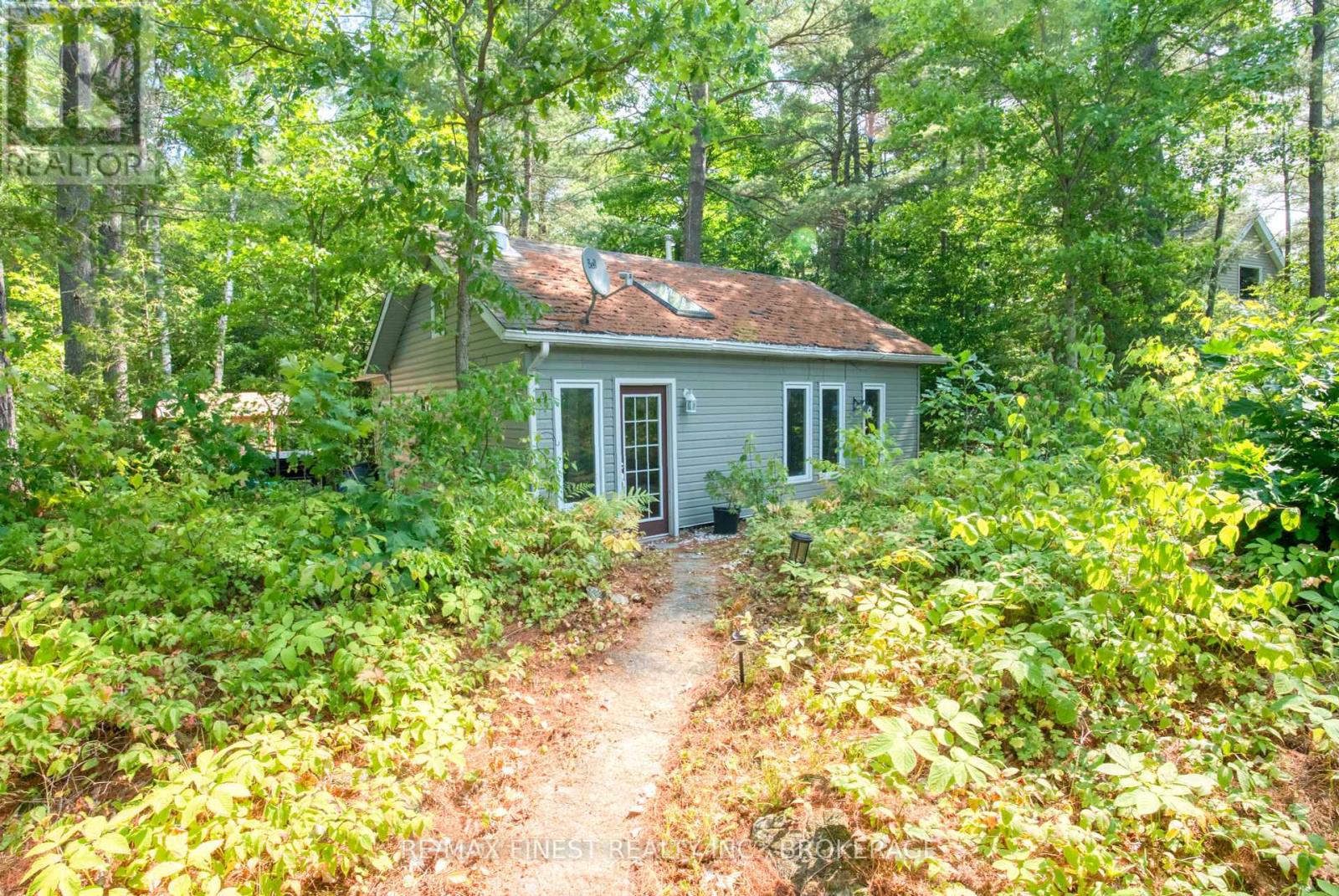 1036A TWIN LAKE LANE - 4