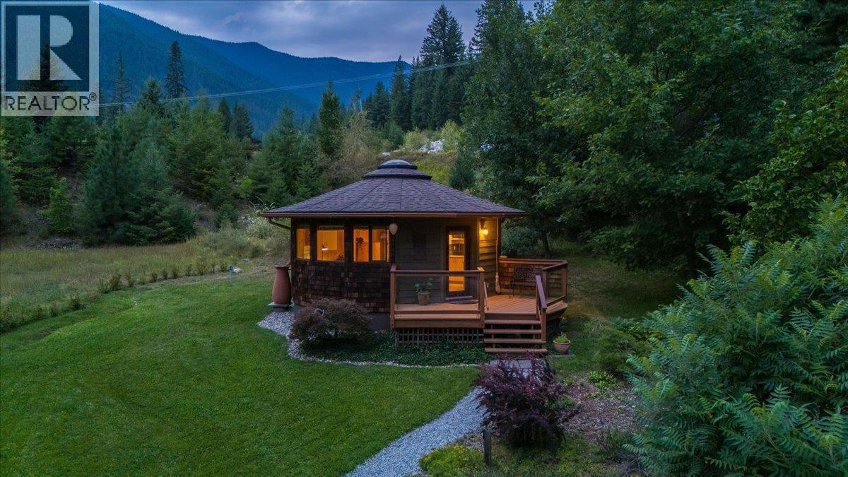 Photo 27 of 3234 Heddle Road, Nelson BC