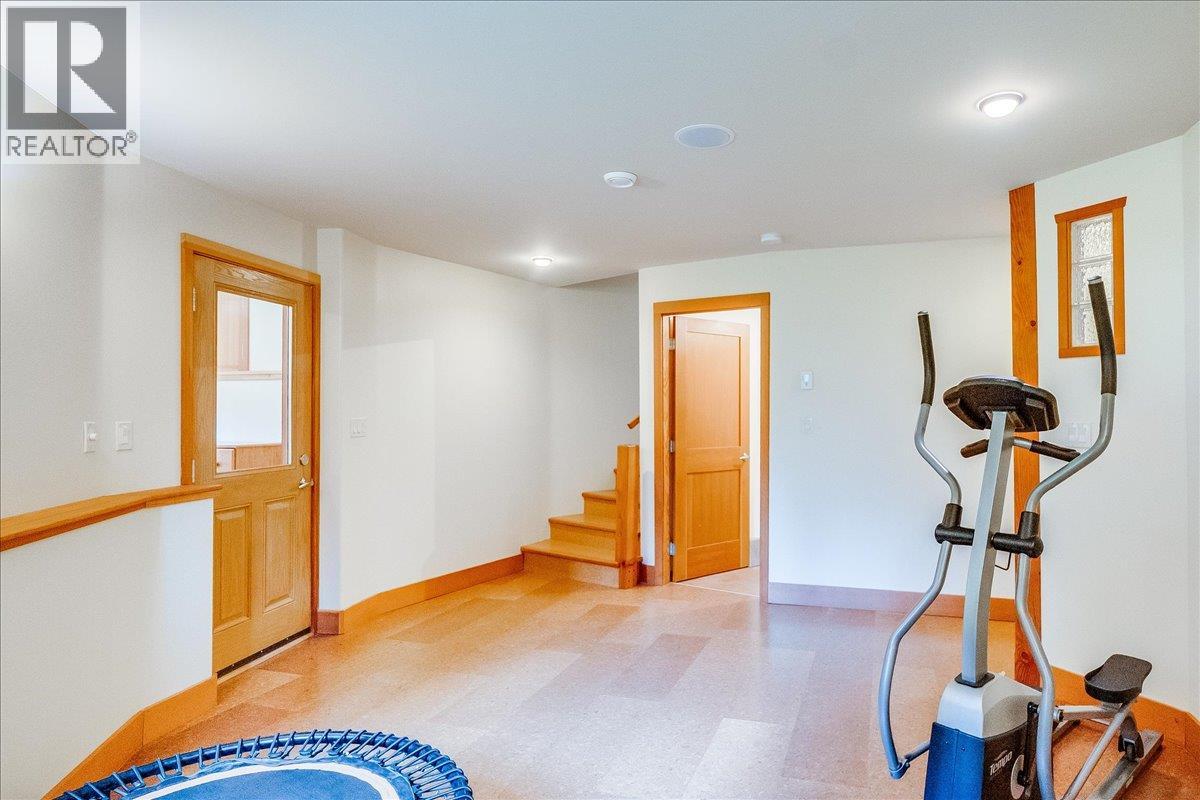Photo 22 of 3234 Heddle Road, Nelson BC